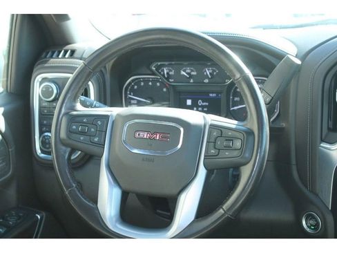 Used 2019 GMC Sierra 1500 SLT image 14