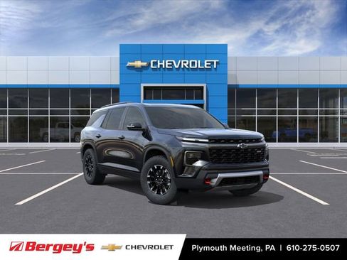 New 2026 Chevrolet Traverse Z71 w/ Driver Confidence Package AWD/4WD image 2