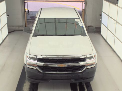 Used 2017 Chevrolet Silverado 1500 W/T w/ Trailering Package RWD image 2