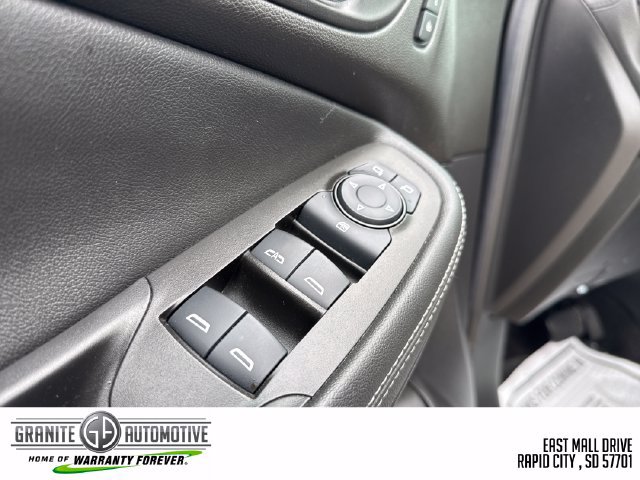 Used 2023 Buick Encore GX Essence w/ Experience Buick Package AWD/4WD image 12