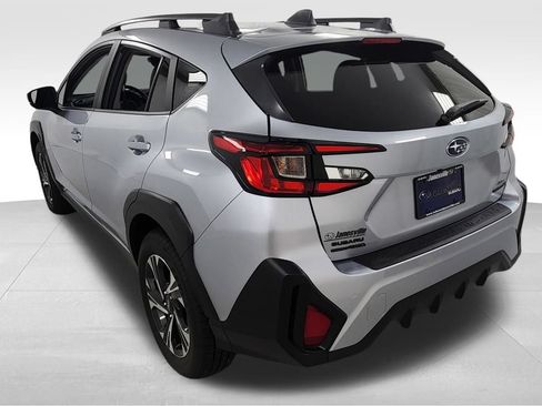 Used 2026 Subaru Crosstrek 2.5i Premium AWD/4WD image 5
