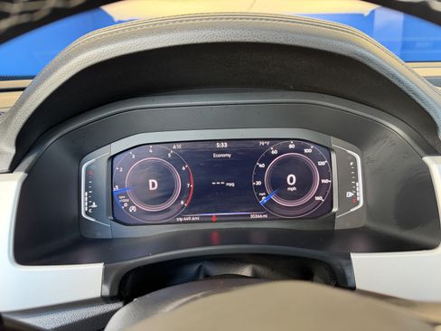 Certified 2023 Volkswagen Atlas Cross Sport SE FWD image 17