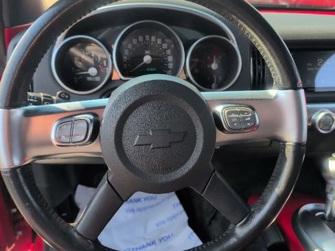 Used 2004 Chevrolet SSR w/ Preferred Equipment Group image 21