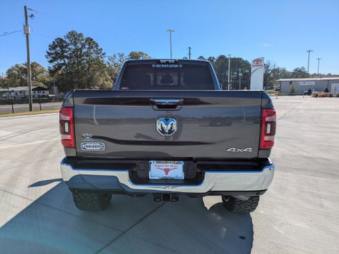 Used 2021 RAM 2500 Limited image 7