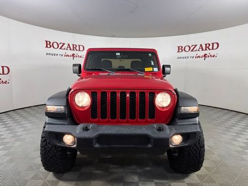 Used 2020 Jeep Gladiator Sport w/ Quick Order Package 24S AWD/4WD image 2