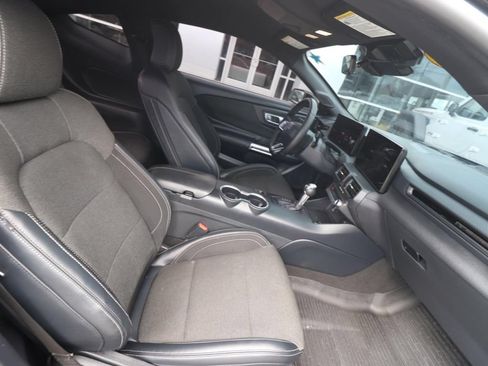 Used 2024 Ford Mustang Coupe RWD image 12