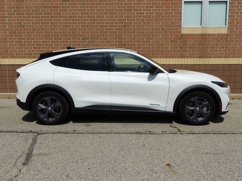Used 2023 Ford Mustang Mach-E Select AWD/4WD image 10