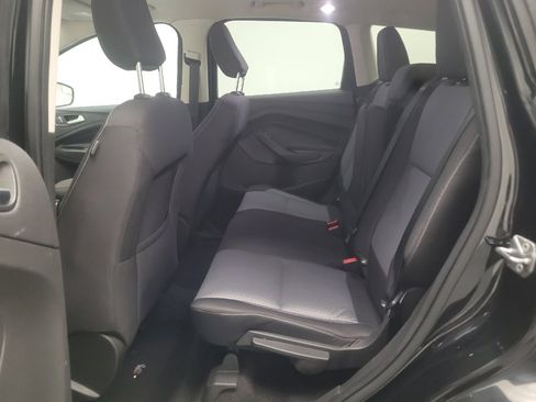 Used 2018 Ford Escape SE FWD image 18
