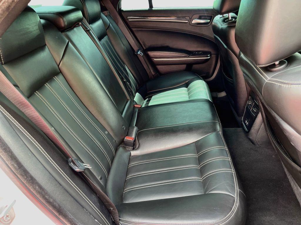 Used 2021 Chrysler 300 S RWD image 28