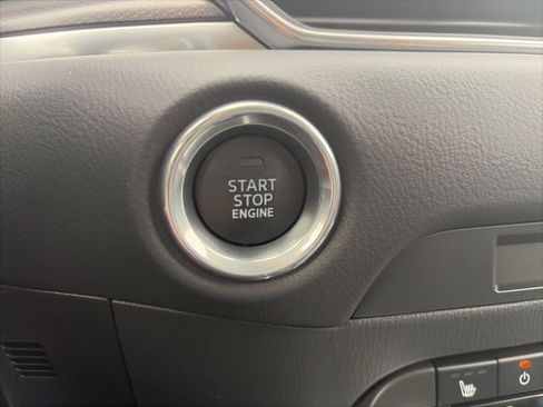 New 2025 MAZDA CX-5 Carbon Edition image 28