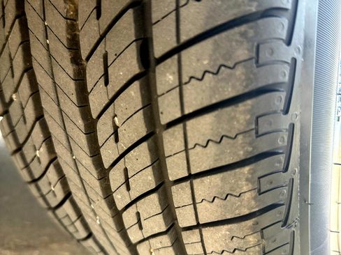 Used 2011 Mitsubishi Eclipse GS Sport image 9