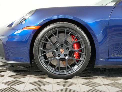 Used 2026 Porsche 911 Carrera 4 GTS AWD/4WD image 16