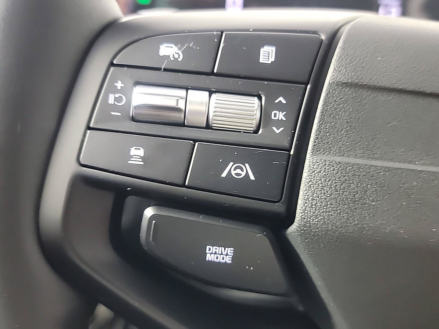 Certified 2026 Kia Sportage EX AWD/4WD image 17