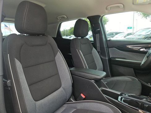 Used 2025 Chevrolet TrailBlazer LS w/ LS Confidence Package FWD image 31