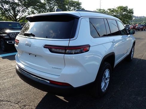 New 2025 Jeep Grand Cherokee L Laredo image 7