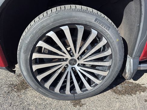 Certified 2020 GMC Sierra 1500 Denali w/ Denali Ultimate Package image 9