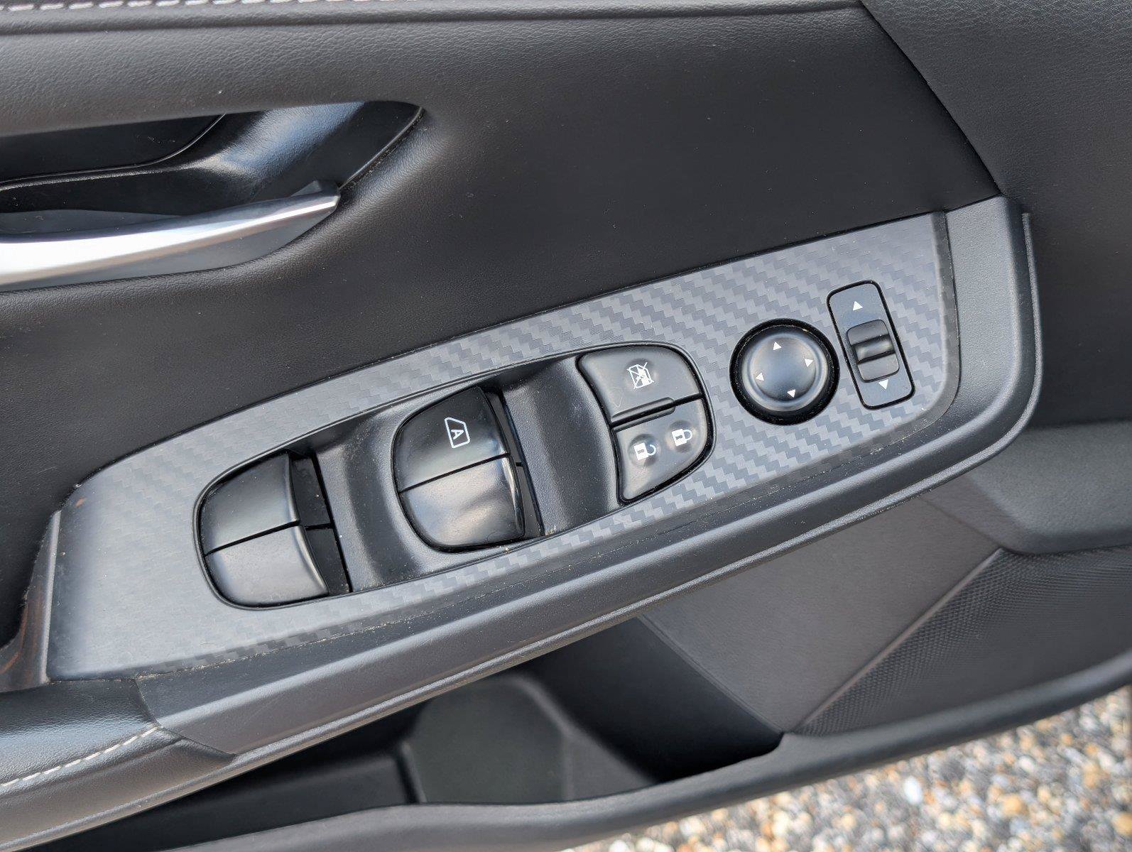 Used 2025 Nissan Sentra SV FWD image 20