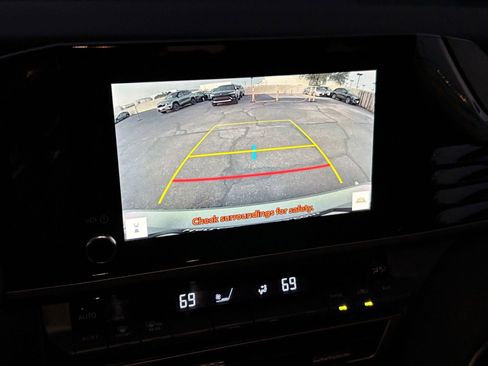 Used 2025 Toyota Camry LE image 17