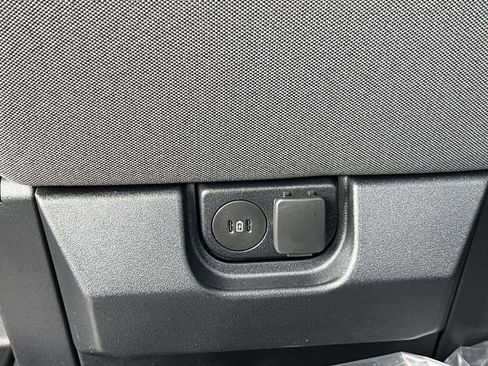 New 2026 Ford F250 XL AWD/4WD image 6
