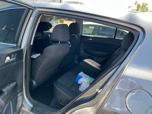 Used 2017 Kia Sportage LX FWD image 8