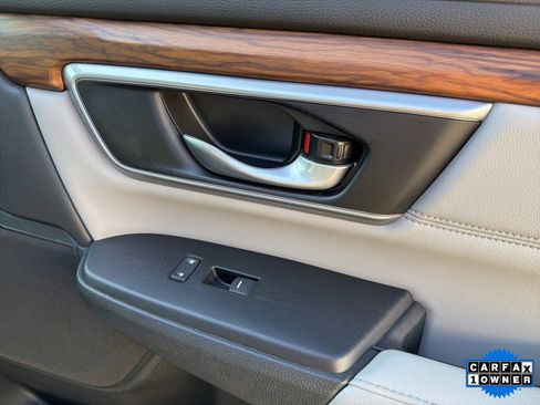 Used 2021 Honda CR-V Touring image 18