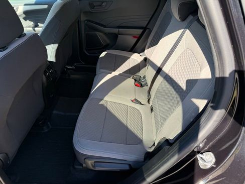 Used 2022 Ford Escape SE w/ Cold Weather Package image 38