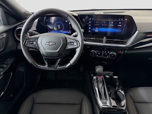 New 2026 Chevrolet Trax RS w/ Sunroof Package FWD image 21