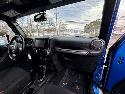Used 2016 Jeep Wrangler Unlimited Sport w/ Quick Order Package 24S image 21