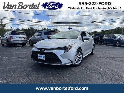 Used 2022 Toyota Corolla LE w/ Carpet Mat Package (TMS) FWD image 1