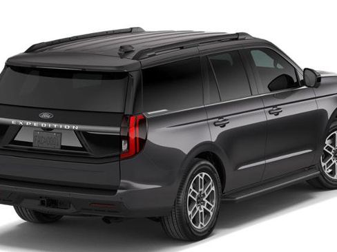 New 2026 Ford Expedition Active image 26