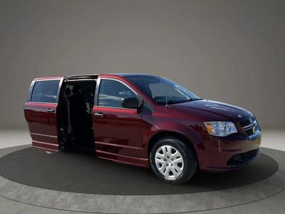 Used 2019 Dodge Grand Caravan SE w/ Power Convenience Group I