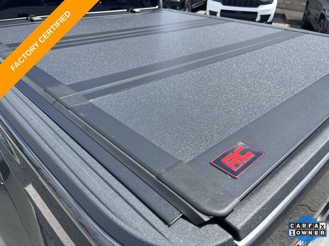 Certified 2024 Jeep Gladiator Sport AWD/4WD image 13