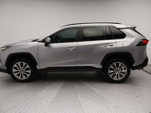 Used 2023 Toyota RAV4 XLE Premium FWD image 12