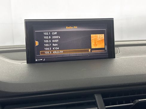 Used 2018 Audi Q7 3.0T Prestige w/ Prestige Package image 21