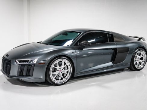 Used 2018 Audi R8 V10 plus AWD/4WD image 7