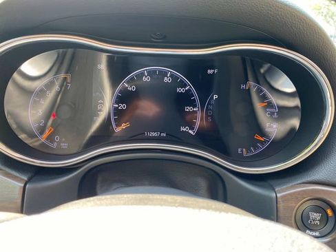 Used 2015 Jeep Grand Cherokee Limited RWD image 16