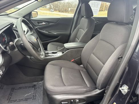 Used 2023 Chevrolet Malibu LT image 6