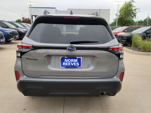 New 2026 Subaru Forester Premium AWD/4WD image 17