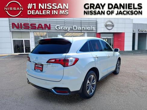 Used 2017 Acura RDX w/ Advance Package FWD image 7