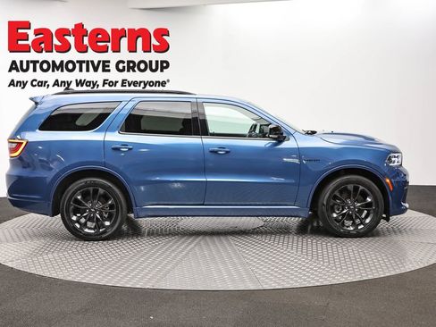 Used 2024 Dodge Durango R/T AWD/4WD image 4