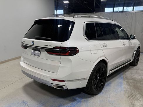 Used 2024 BMW X7 xDrive40i w/ Executive Package AWD/4WD image 16