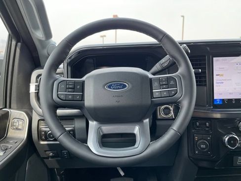 New 2026 Ford F250 Lariat w/ FX4 Off-Road Package AWD/4WD image 18