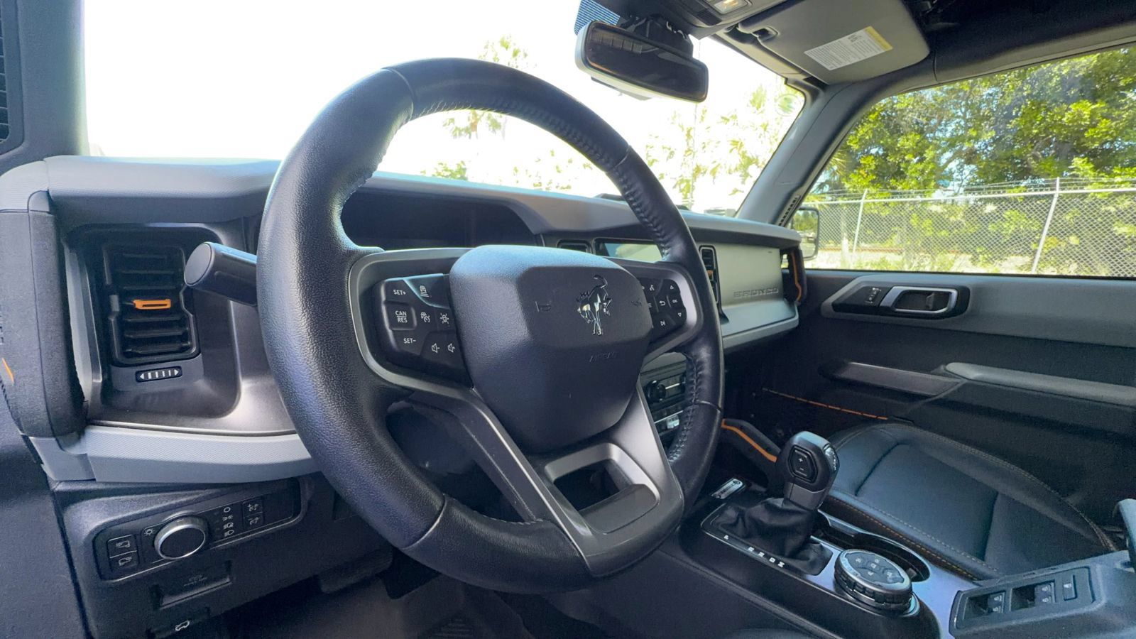 Used 2022 Ford Bronco Badlands AWD/4WD image 11