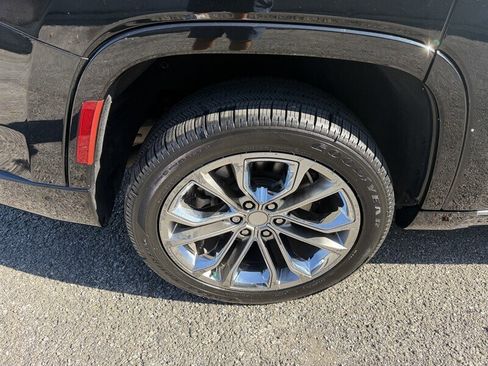 Used 2022 Jeep Grand Wagoneer Series II image 10