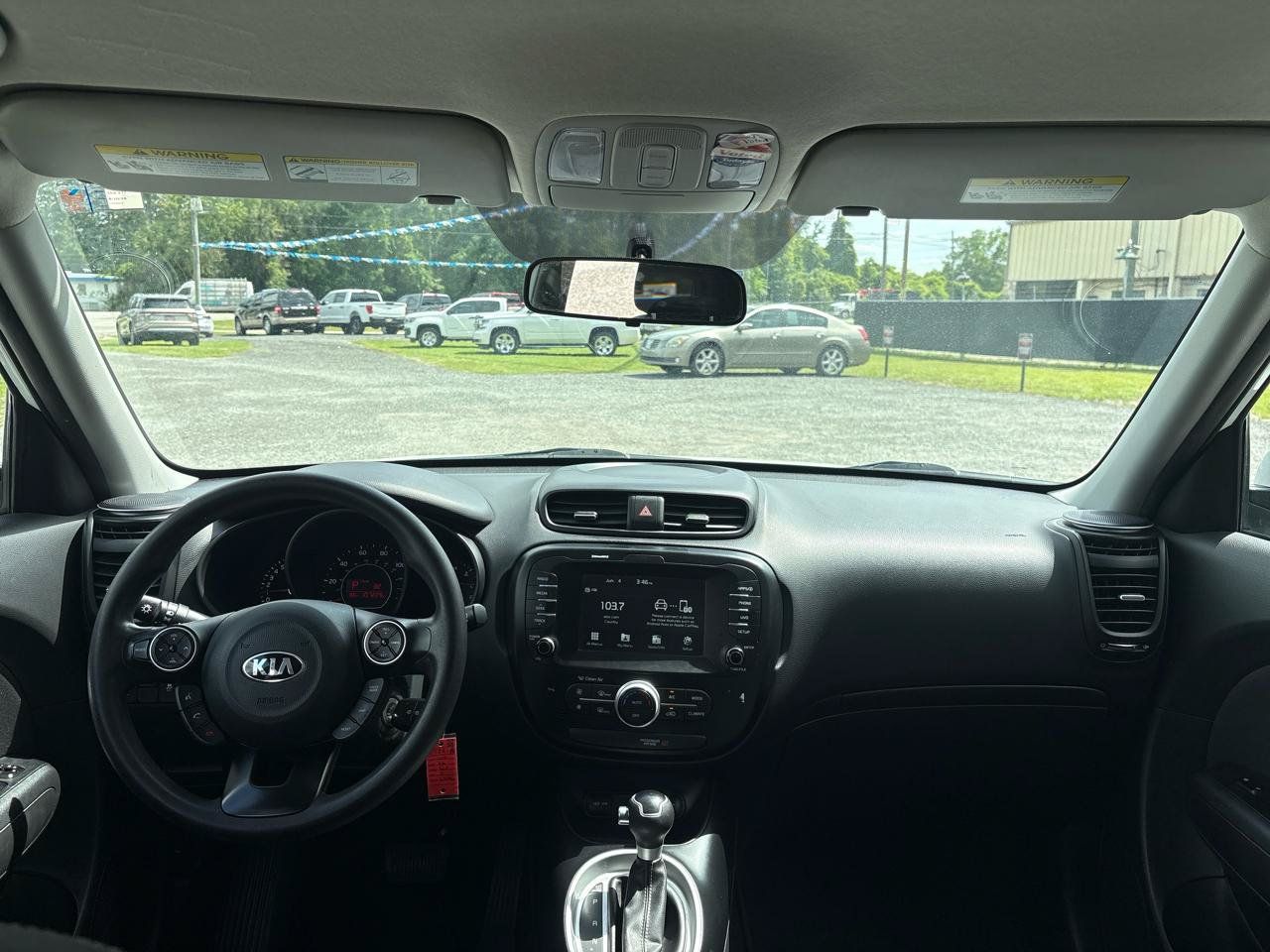 Used 2018 Kia Soul + FWD image 15