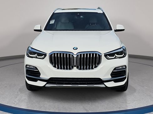 Used 2021 BMW X5 xDrive40i w/ Premium Package 2 AWD/4WD image 2