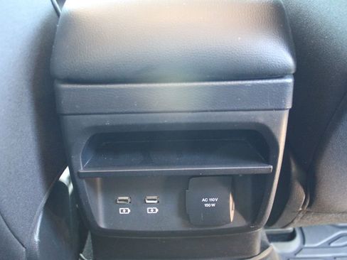 Used 2019 Ford Ranger XLT w/ Equipment Group 302A Luxury AWD/4WD image 39