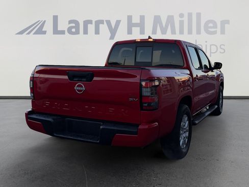 Used 2022 Nissan Frontier SV image 5