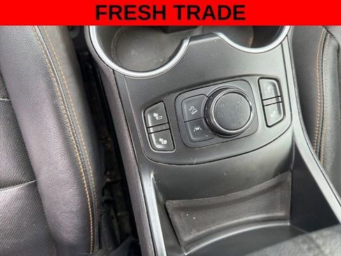 Used 2020 GMC Terrain SLT image 9