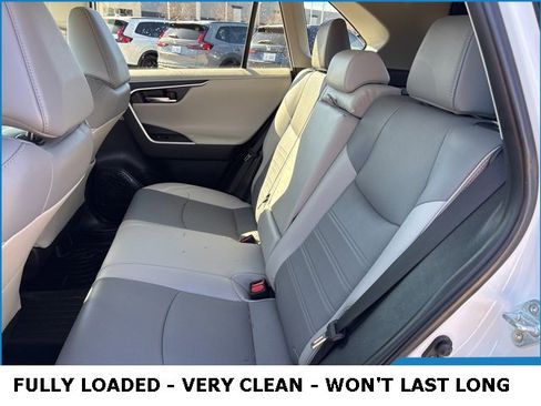 Used 2024 Toyota RAV4 Limited image 13